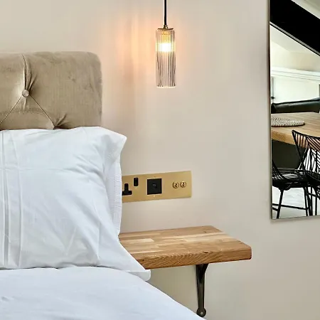 Daire Minster Heights